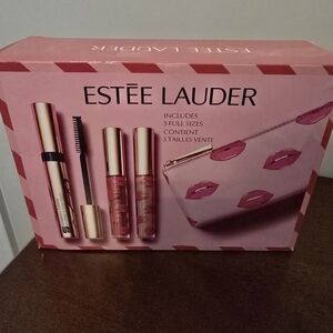 Estee Lauder Glossy Lips 4 Piece Lipgloss &  Mascara Set With A Cute Pink Bag